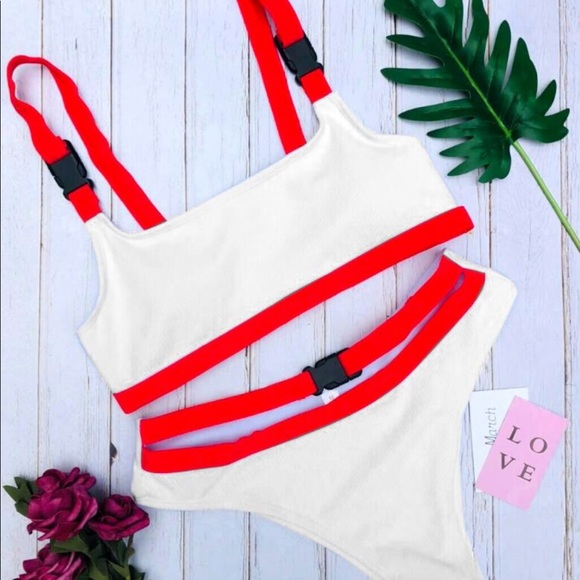 🔥Sexy Cut Out Buckle High Cut Two Piece  Bikini - Picture 2 of 4